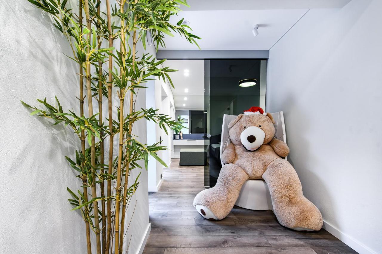 Botanical Garden Loft Apartment Kaunas Bagian luar foto