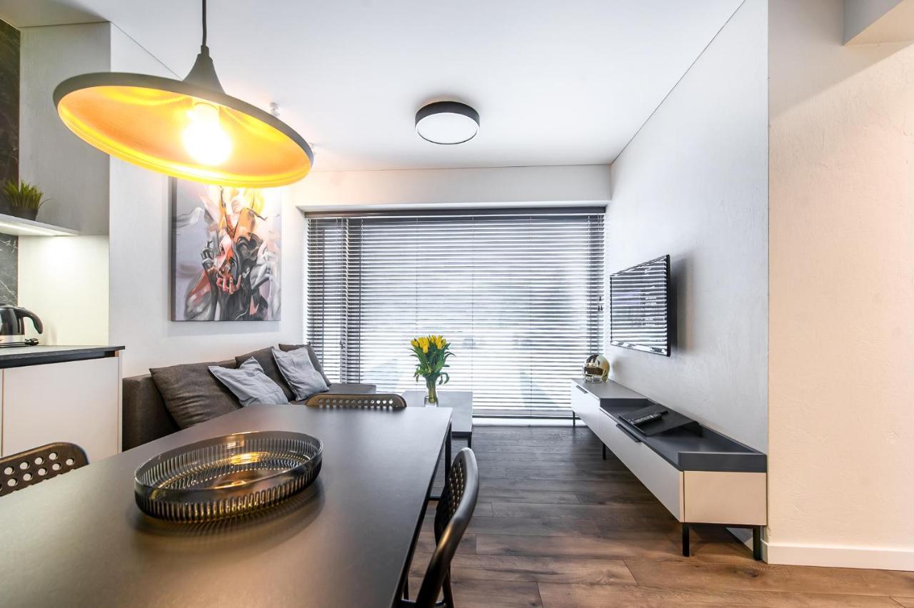 Botanical Garden Loft Apartment Kaunas Bagian luar foto
